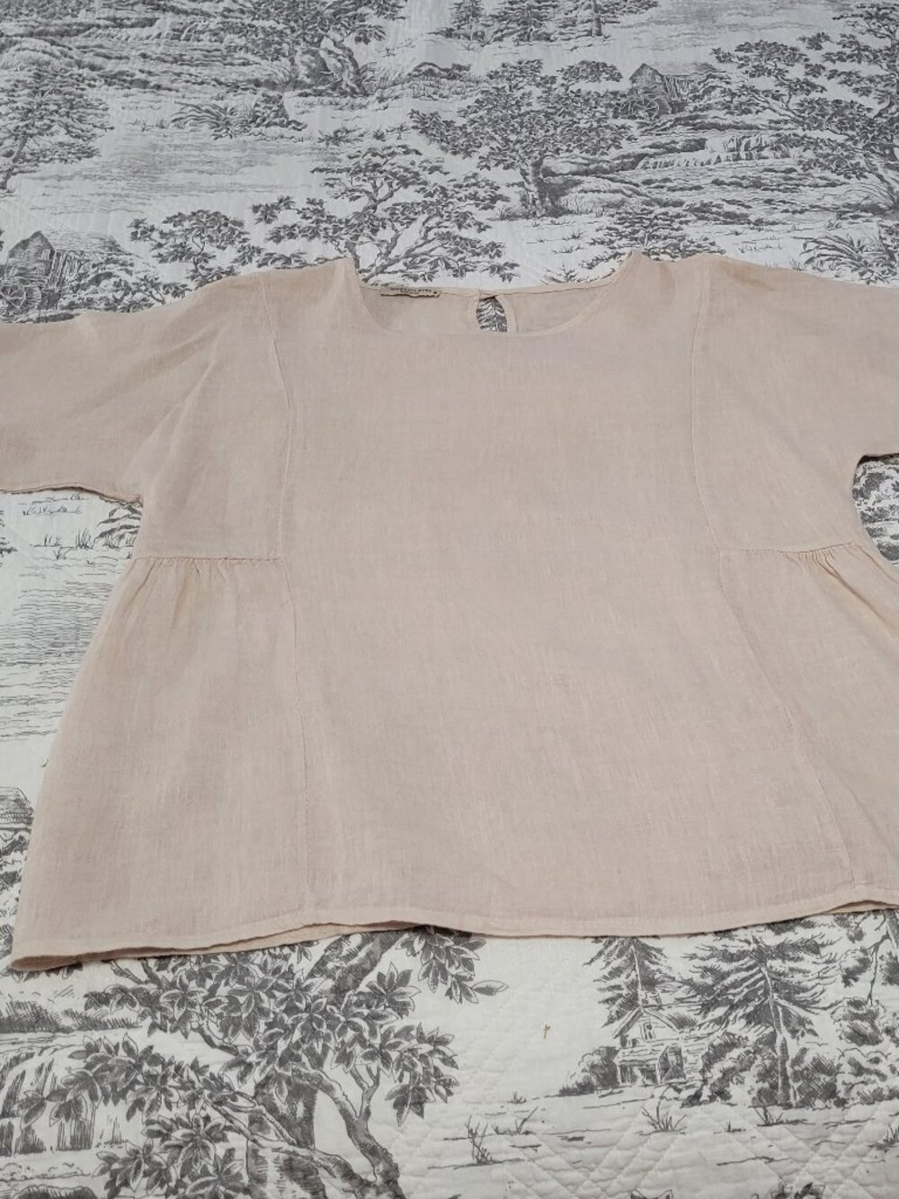 Relaxed Cream Linen-Blend Tunic Top